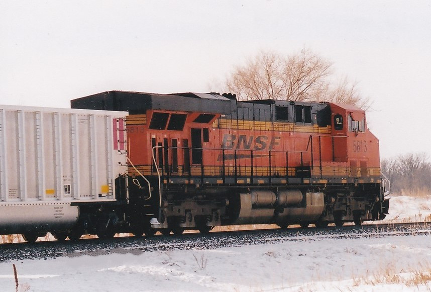 BNSF 5813 DPU